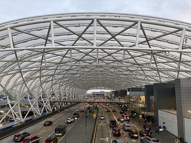 Hartsfield-Jackson Atlanta Airport, aviation trivia