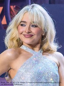 Sabrina Carpenter, Philanthropic Acts